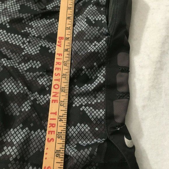 #85 Nike Dri Fit Running Walking Exercise Black Athletic Shorts Men's Size L - Picture 4 of 9